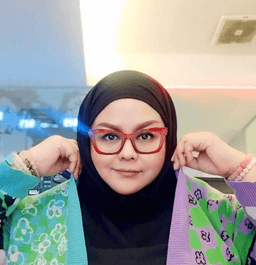 Tita, Jakarta