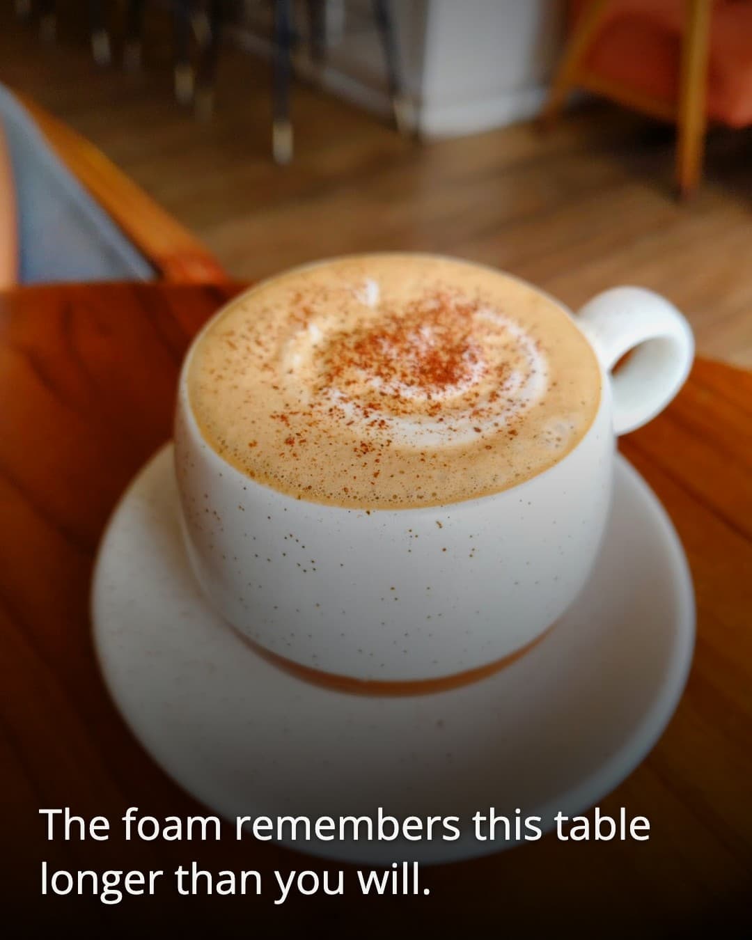 Canda Koffie cinnamon-dusted foam