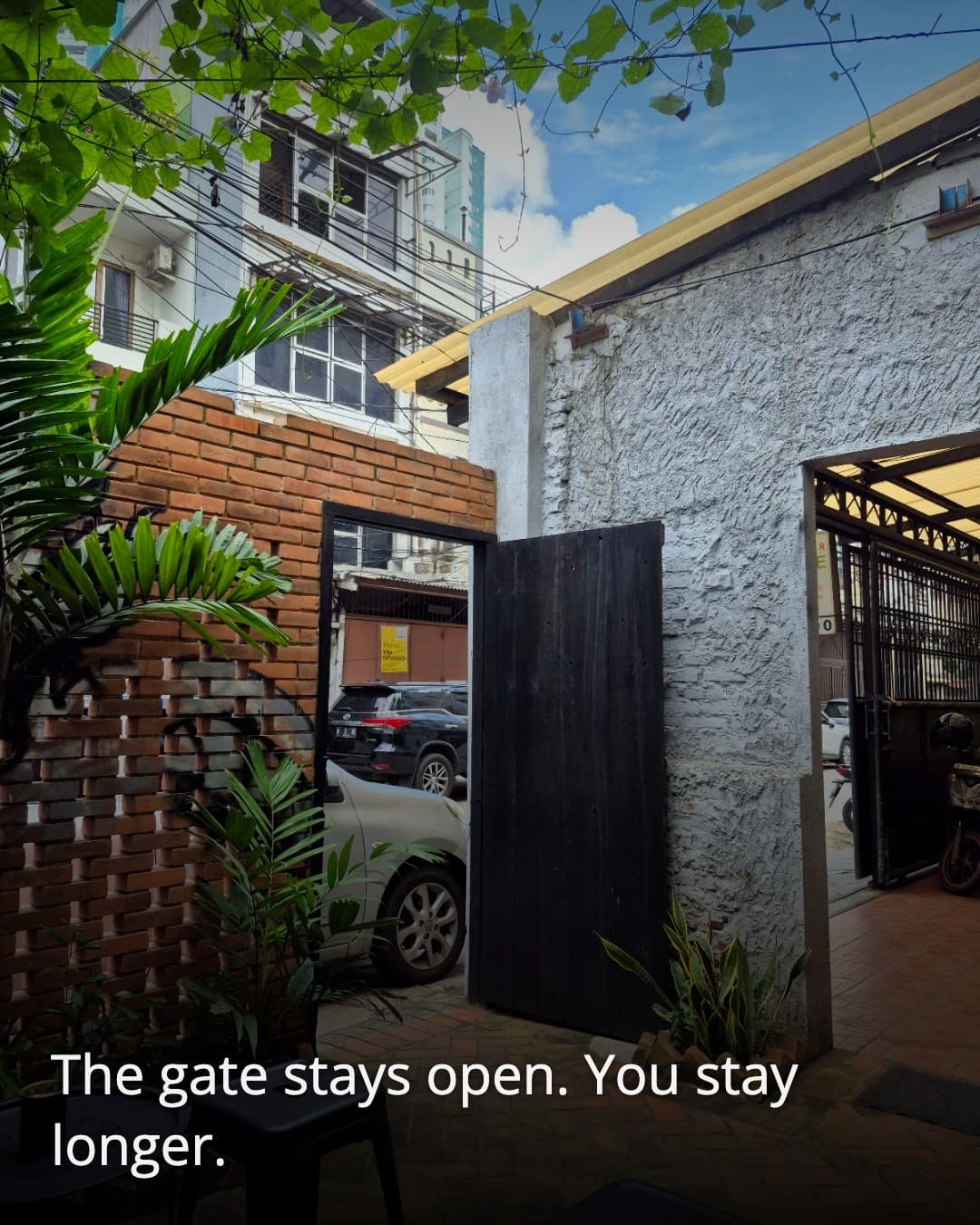 ARK Coffee & Eatery open gate to the street