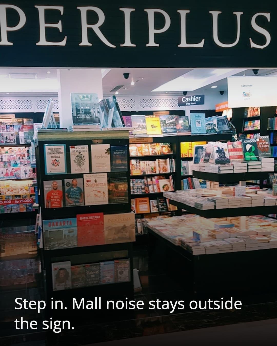 Periplus Plaza Senayan storefront