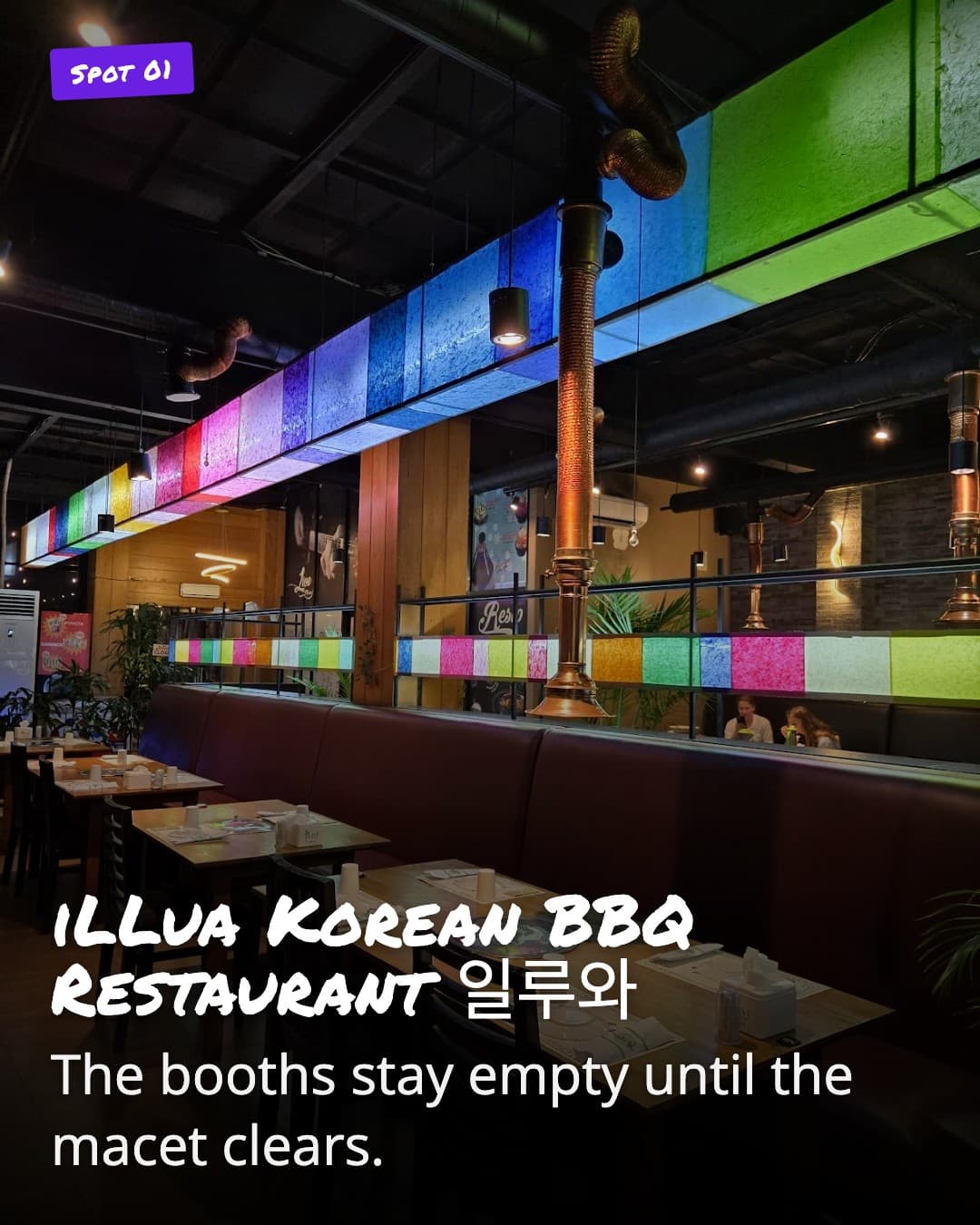 iLLua Korean BBQ Restaurant colored glass panels above booths