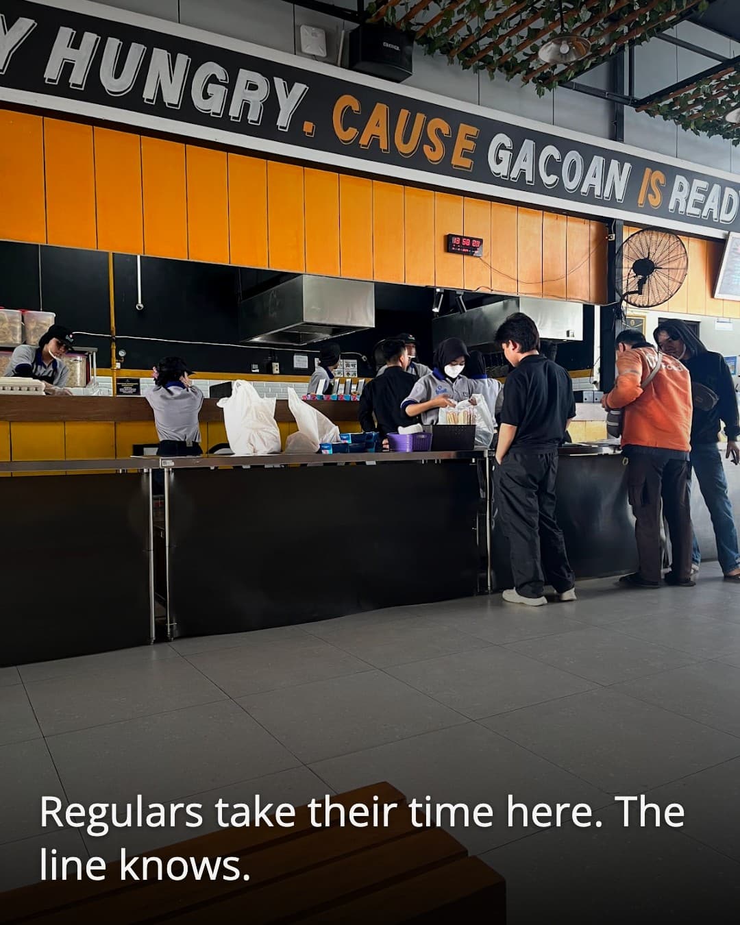 Mie Gacoan Jakarta - Fatmawati order counter line