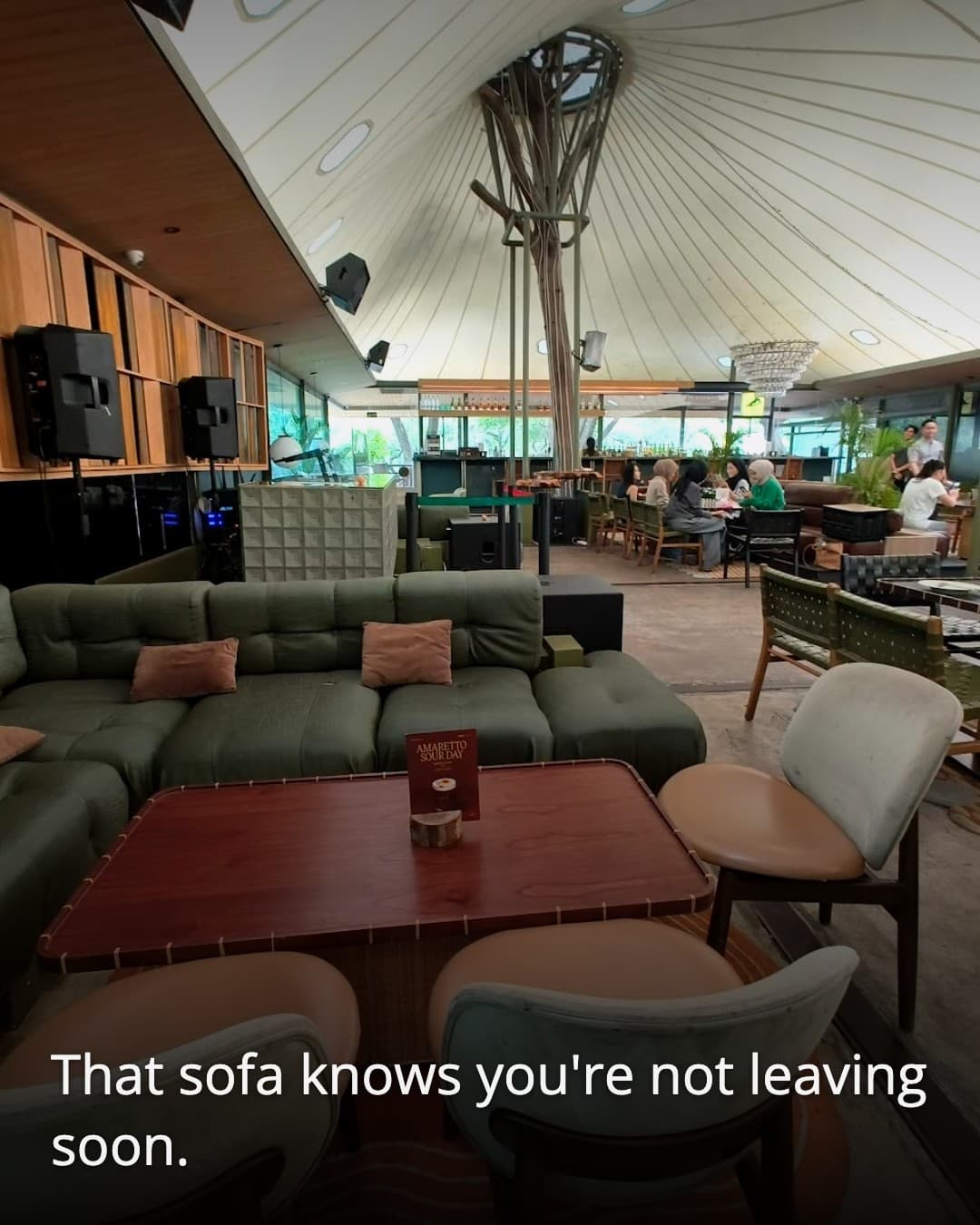 Stalk Jakarta sofa corner