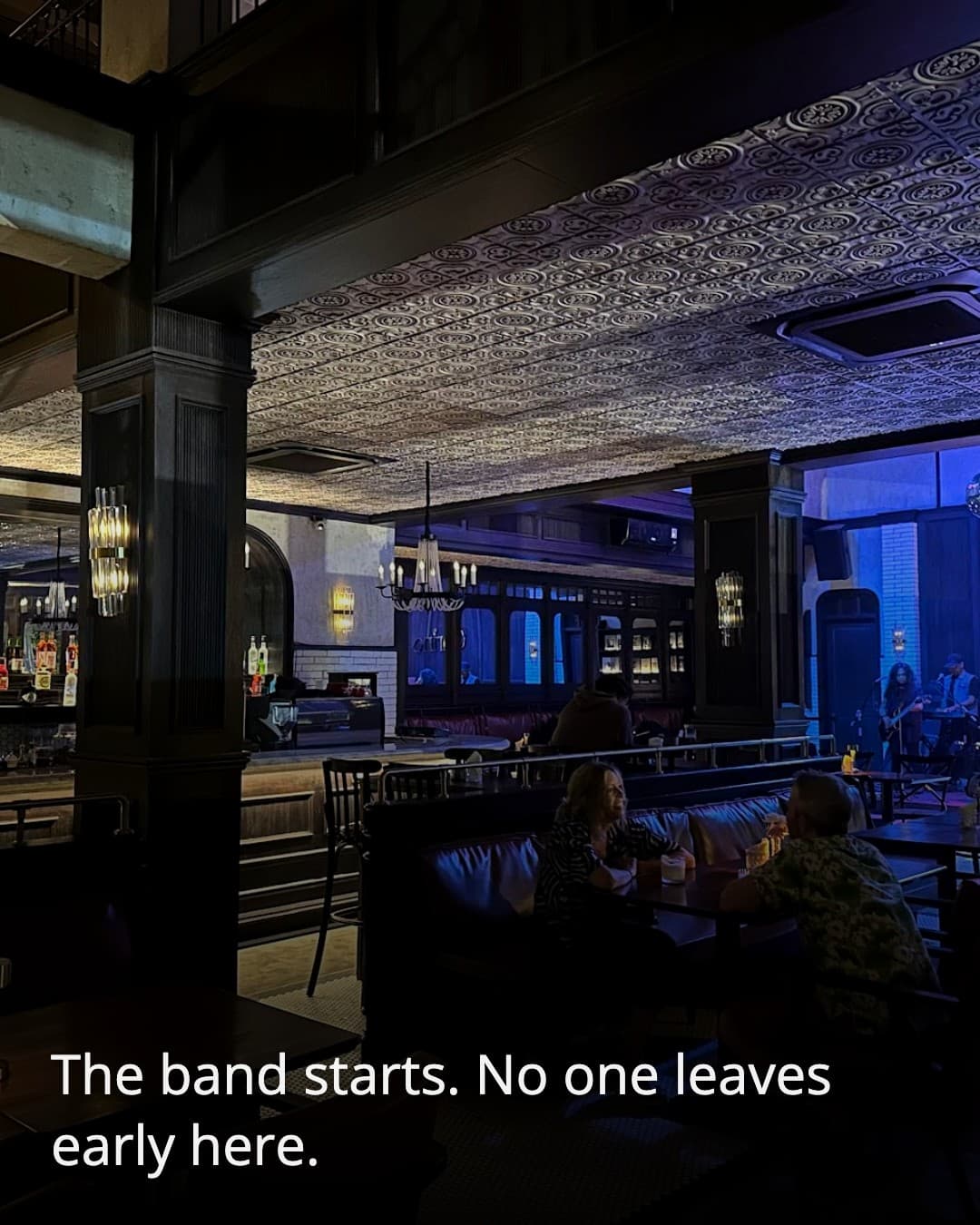 Carino Kitchen & Bar live band