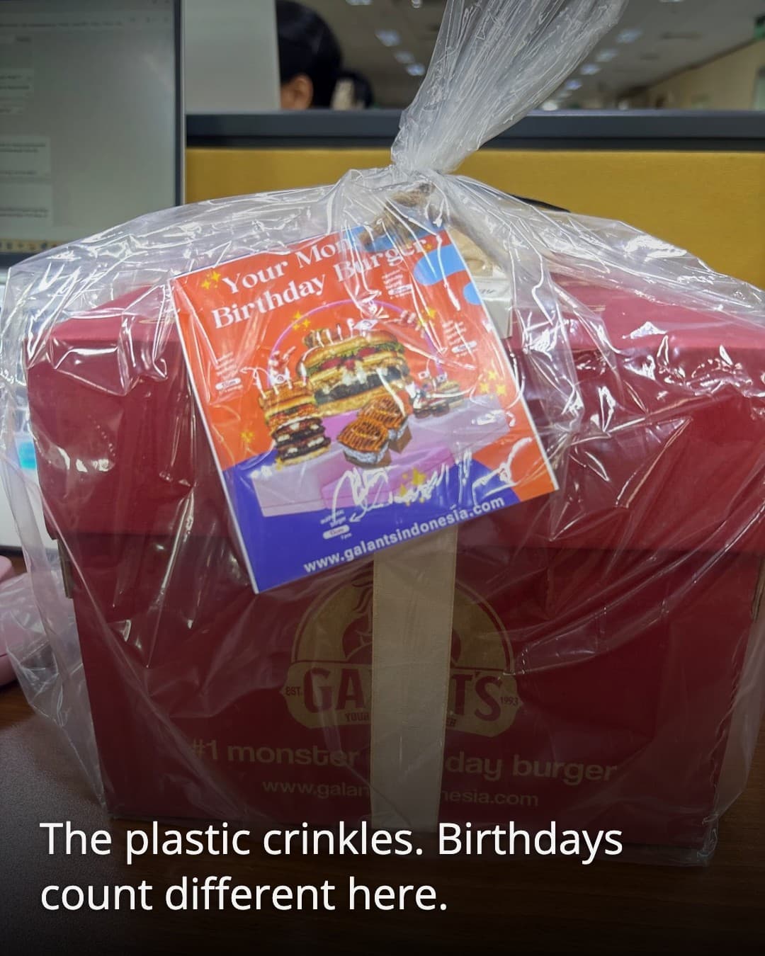 Galant's Indonesia Antasari wrapped gift bag